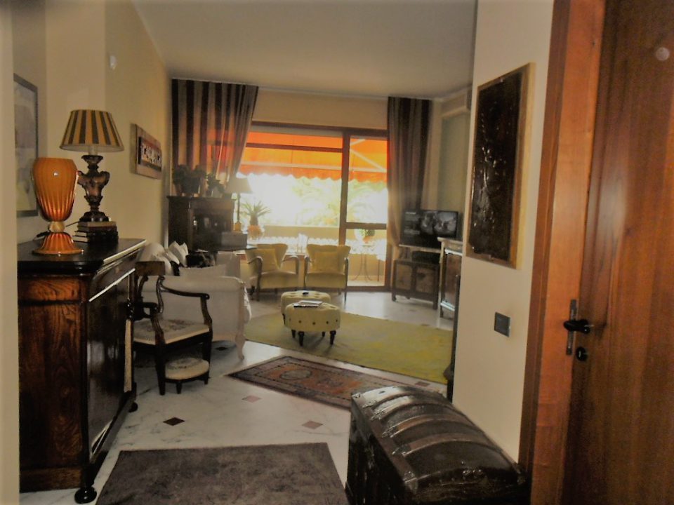 Quadrilocale in vendita, Carrara marina di