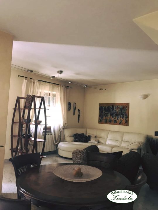 Villa in vendita, Carrara avenza