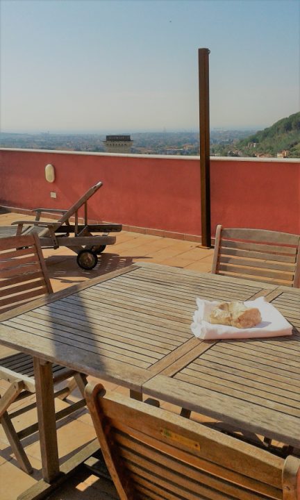 Casa indipendente in vendita a Carrara