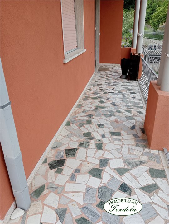 Casa indipendente in affitto a Arcola