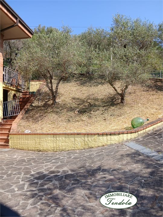 Casa indipendente in vendita a Fosdinovo