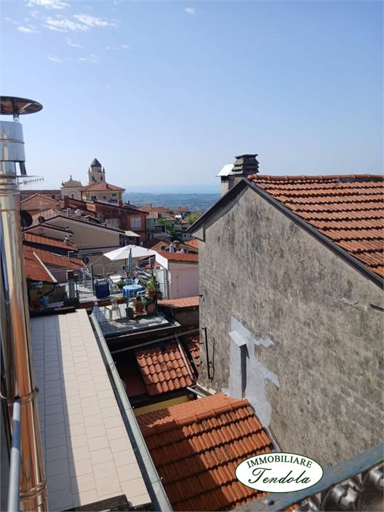 Quadrilocale in vendita, Castelnuovo Magra molicciara