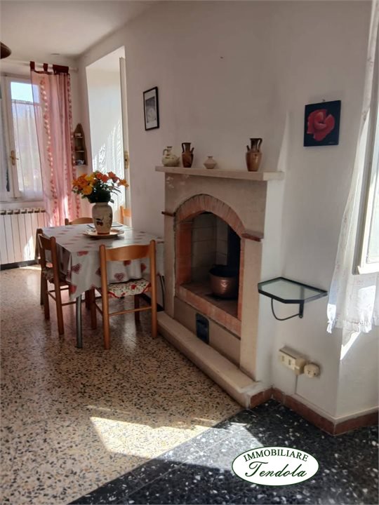 Quadrilocale in vendita, Castelnuovo Magra molicciara