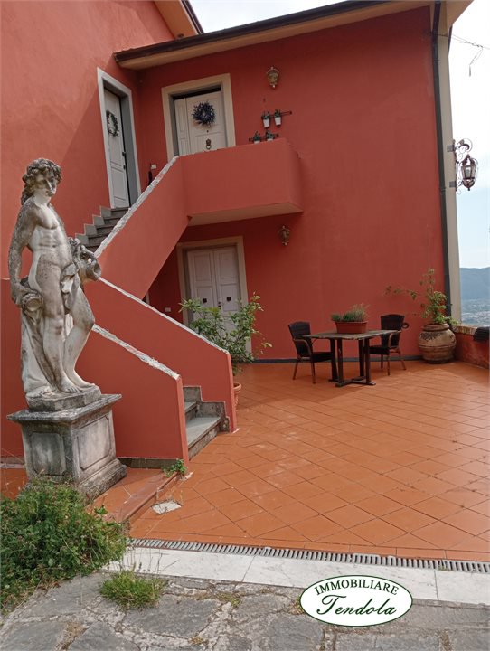 Bilocale vista mare a Fosdinovo