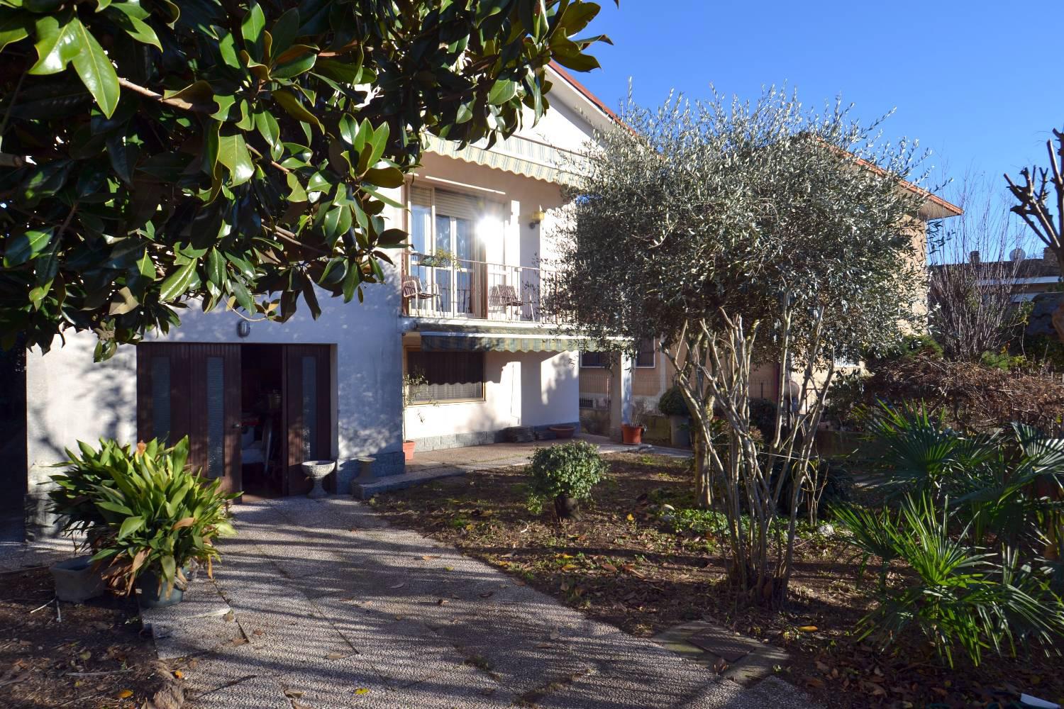 Villa con giardino a San Martino in Strada