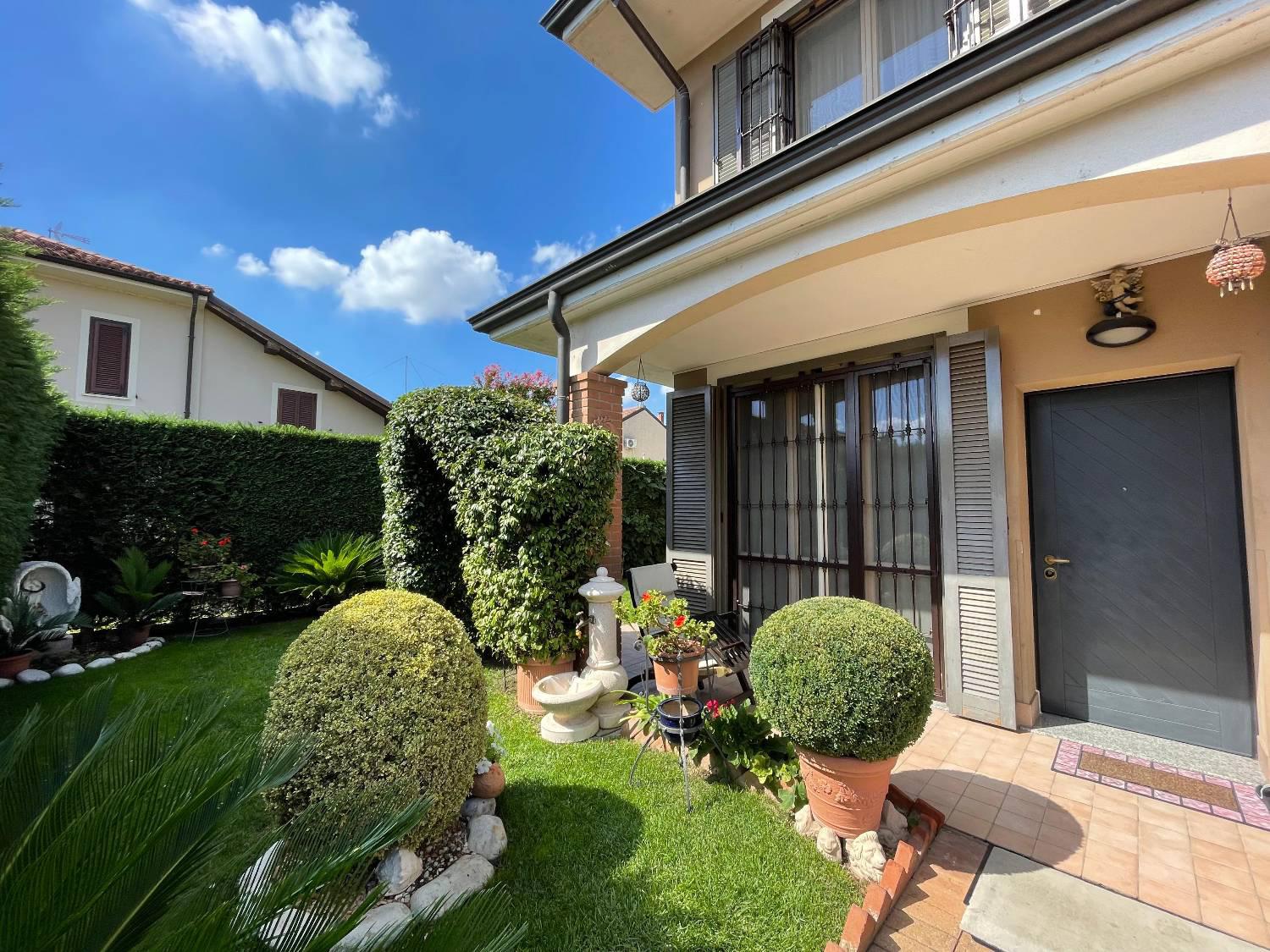 Villa Bifamiliare in vendita a Massalengo