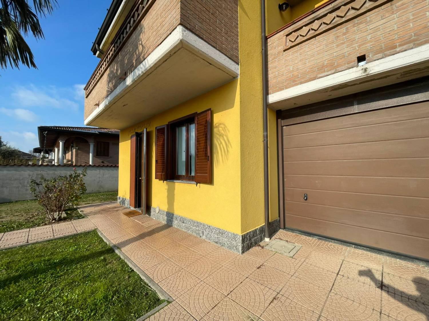 Villa Bifamiliare in vendita a Lodi