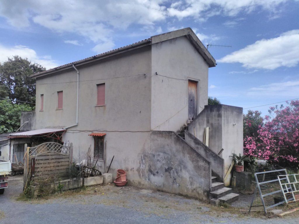 Villa con giardino a San Nicola Arcella