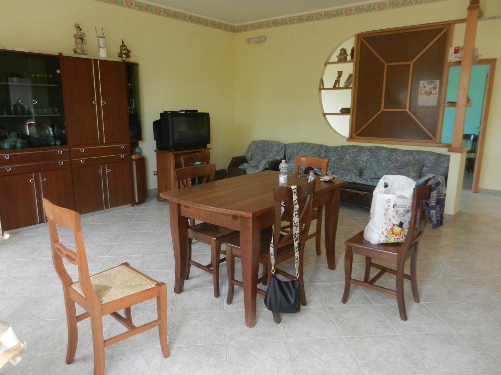 Villa con giardino a Mormanno