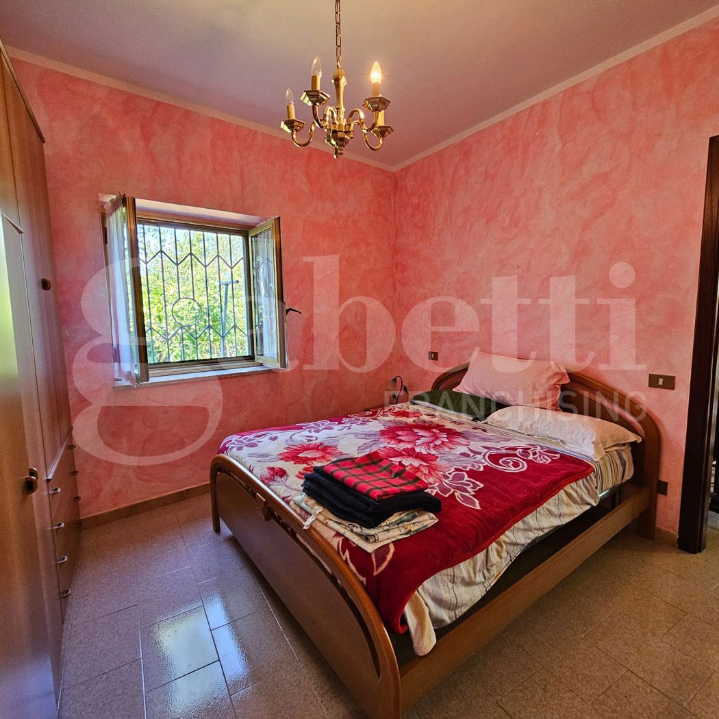 Stabile/Palazzo in vendita a Diamante