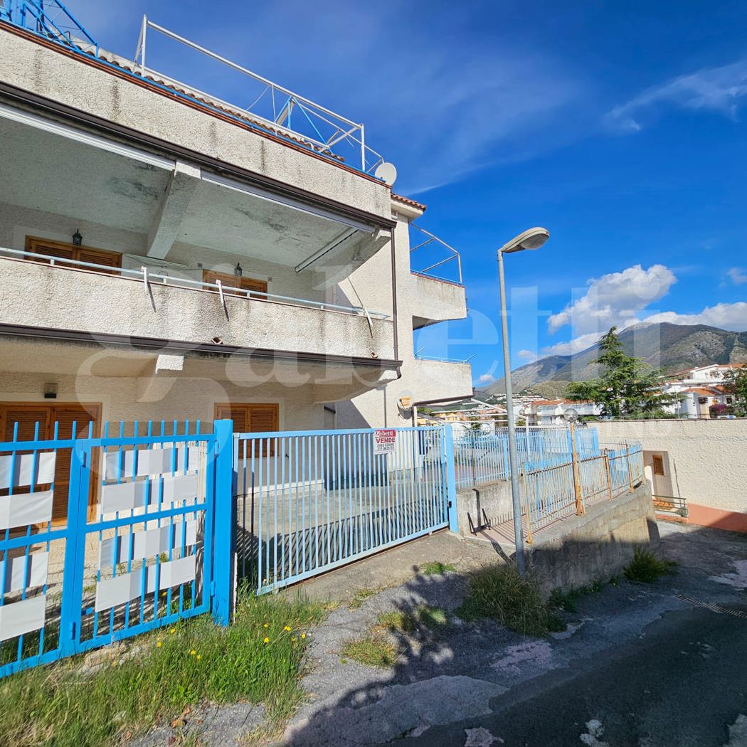 Appartamento in vendita a San Nicola Arcella
