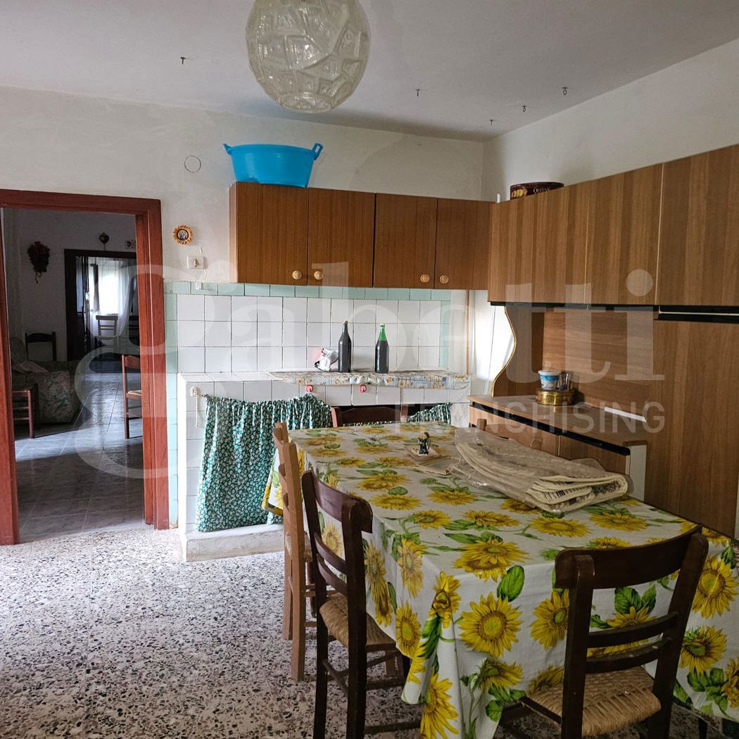 Trilocale con giardino a Maier