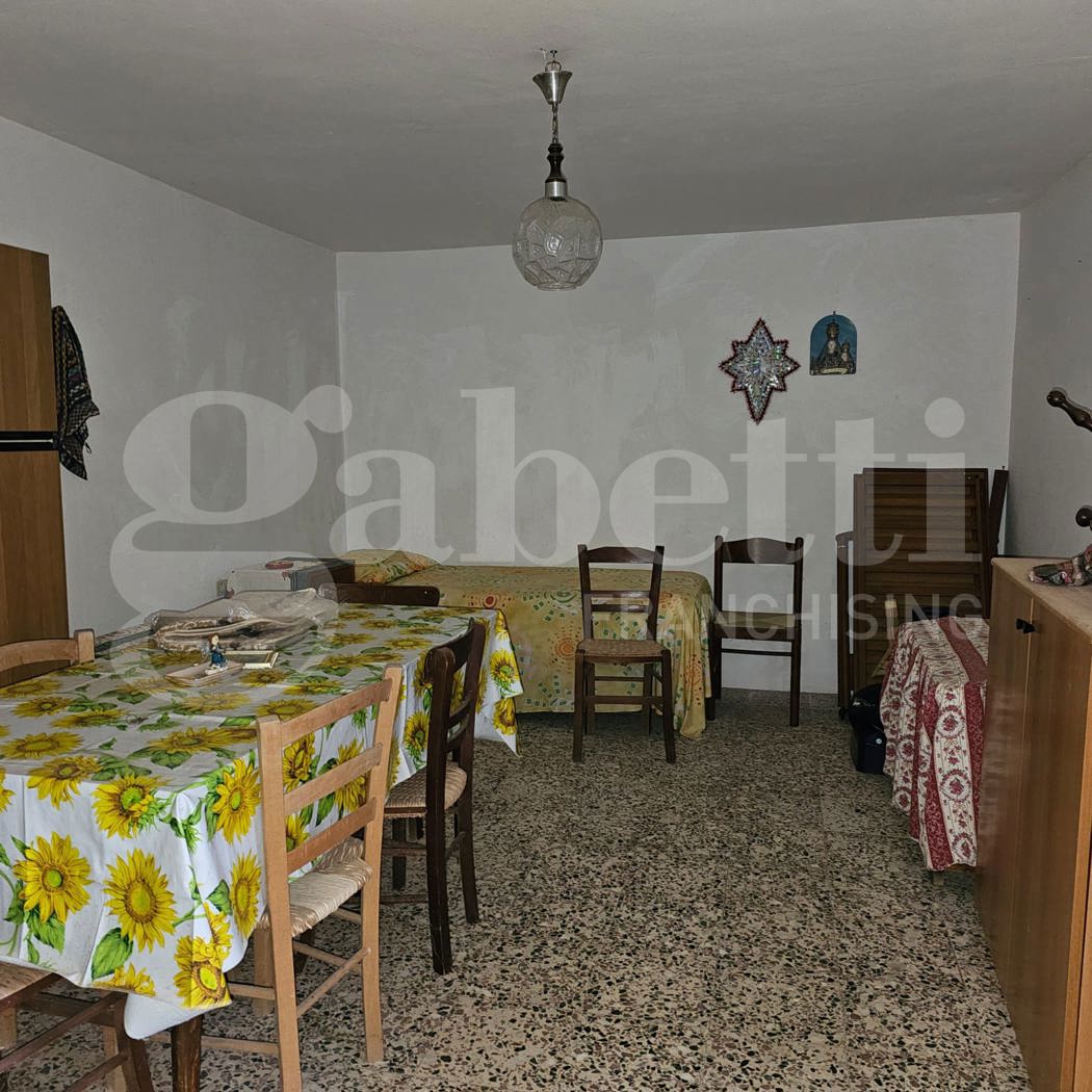 Trilocale con giardino a Maier