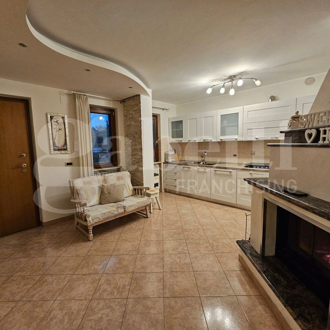 Villa con giardino a Scalea