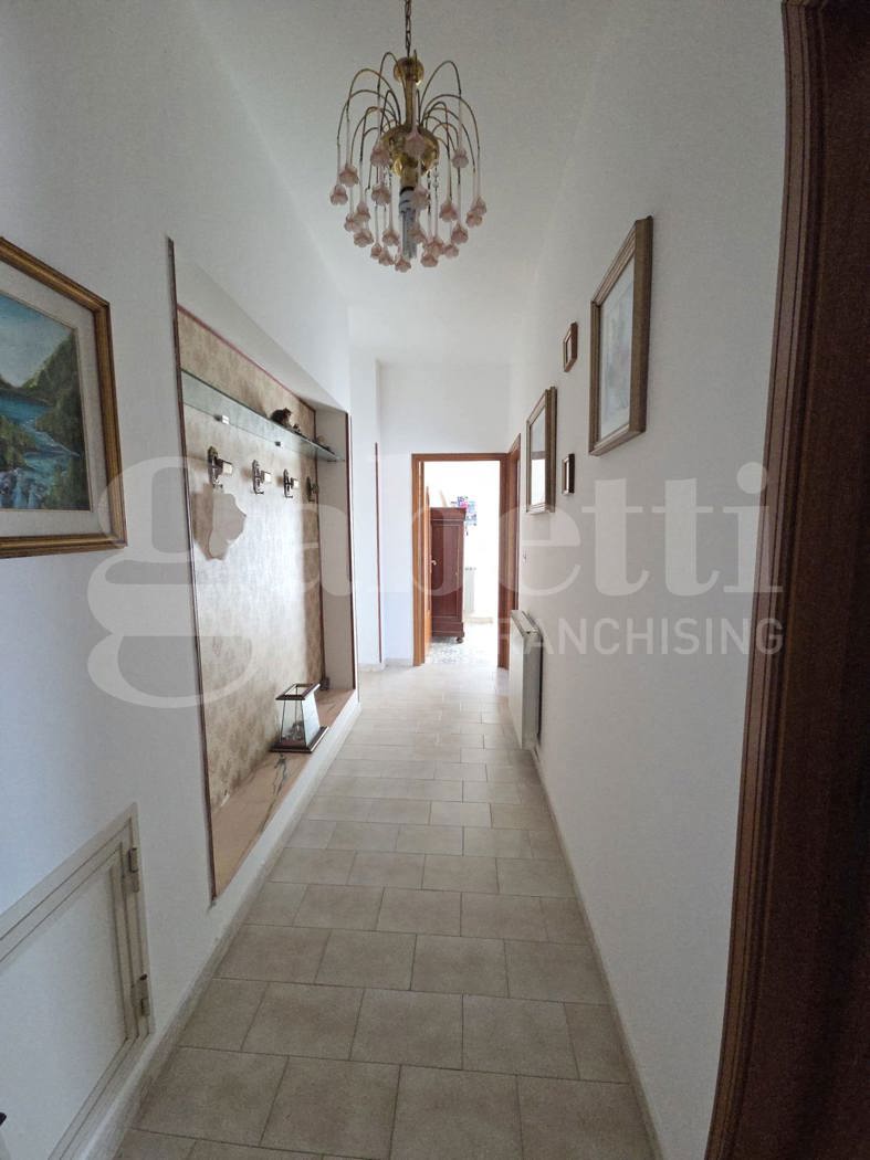 Appartamento con box doppio a Scalea