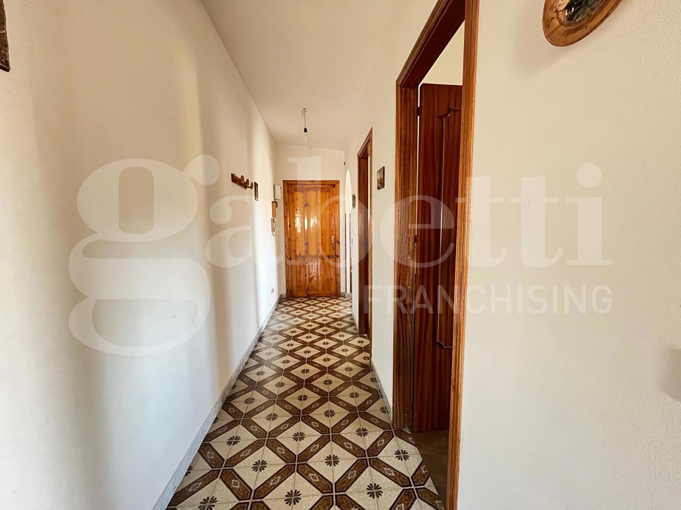 Quadrilocale in vendita a Scalea