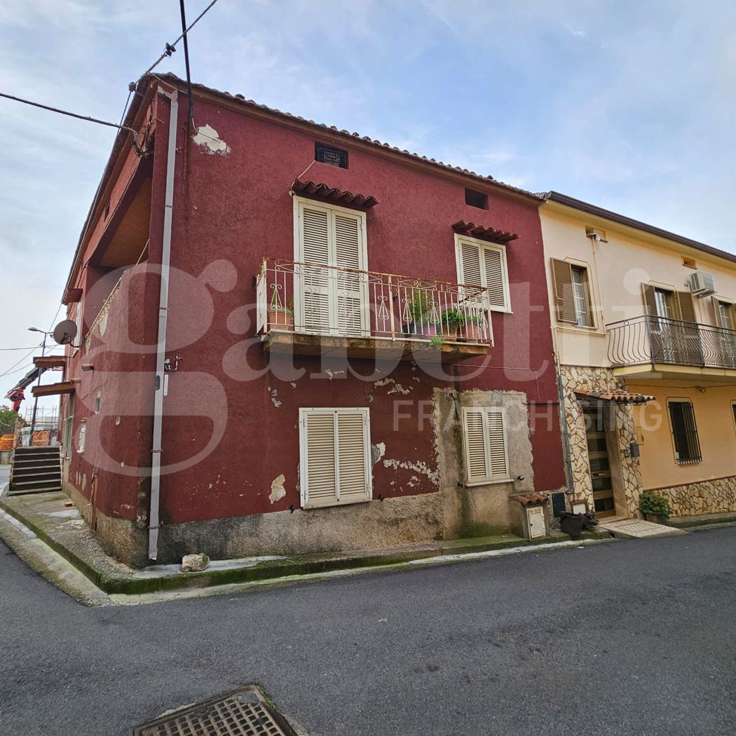 Quadrilocale in vendita a Santa Maria del Cedro