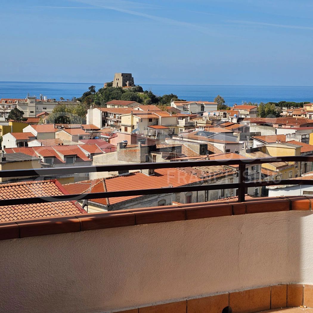 Trilocale in vendita a Scalea