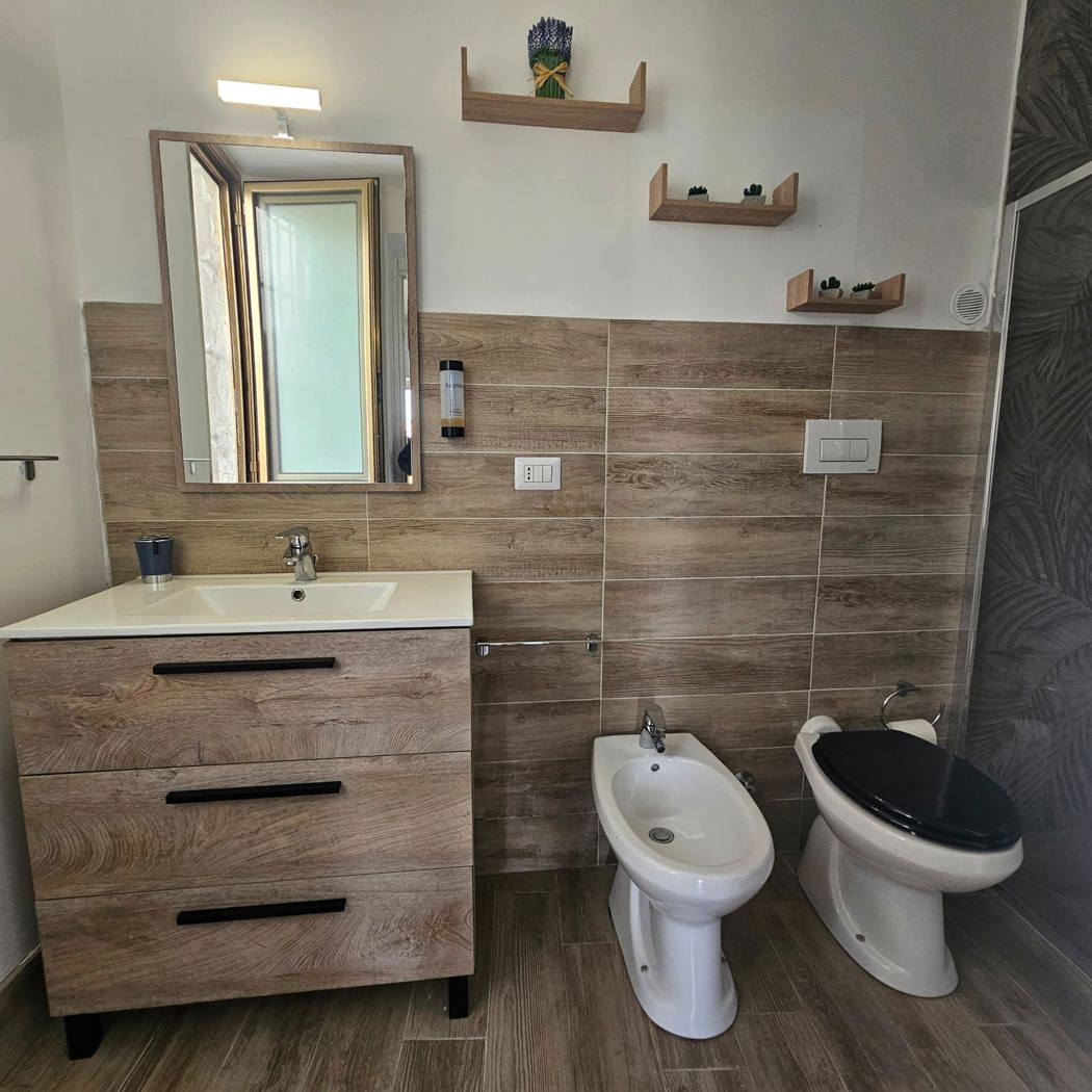 Casa indipendente con giardino a Belvedere Marittimo