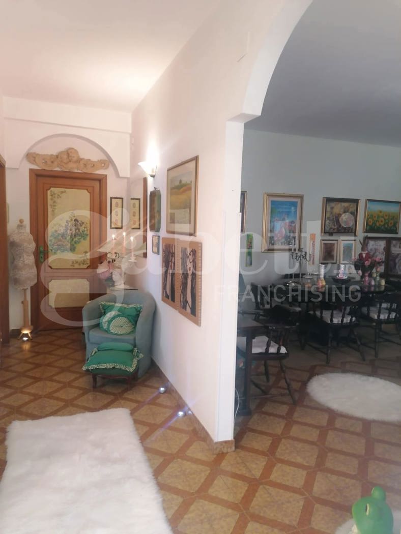 Villa Bifamiliare con giardino a Scalea