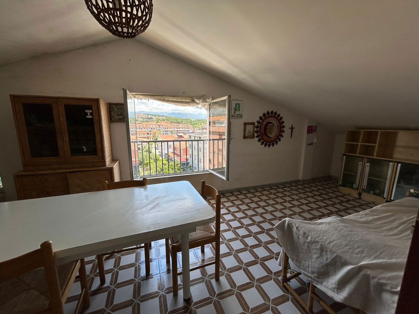 Quadrilocale in vendita a Scalea
