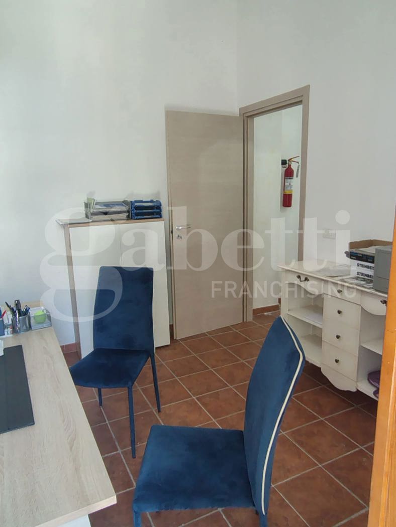 Ufficio in vendita a Scalea