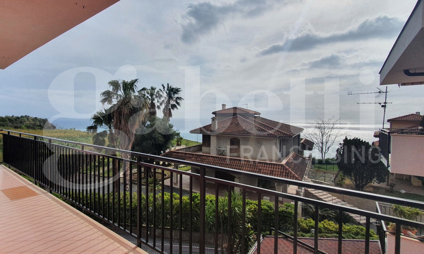 Appartamento vista mare a Belvedere Marittimo