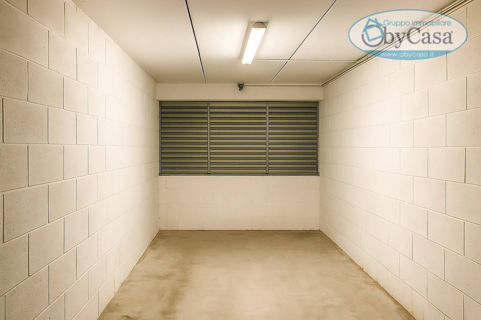 Box o garage in affitto a Roma, Ostiense