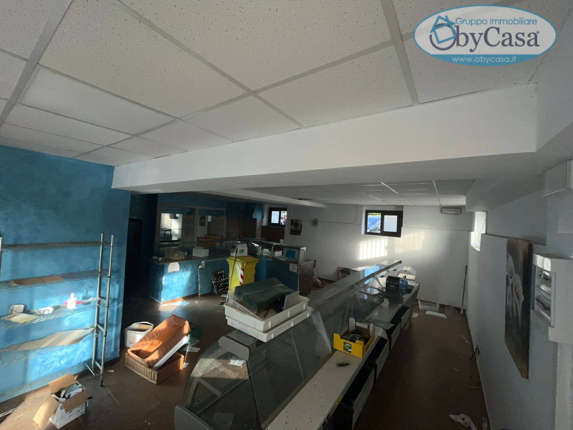 Locale commerciale in affitto a Civitavecchia