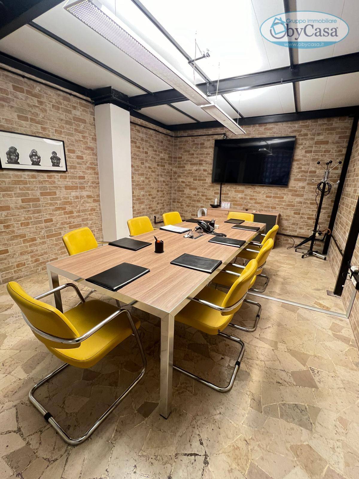 Locale commerciale in vendita a Roma, Monte Sacro