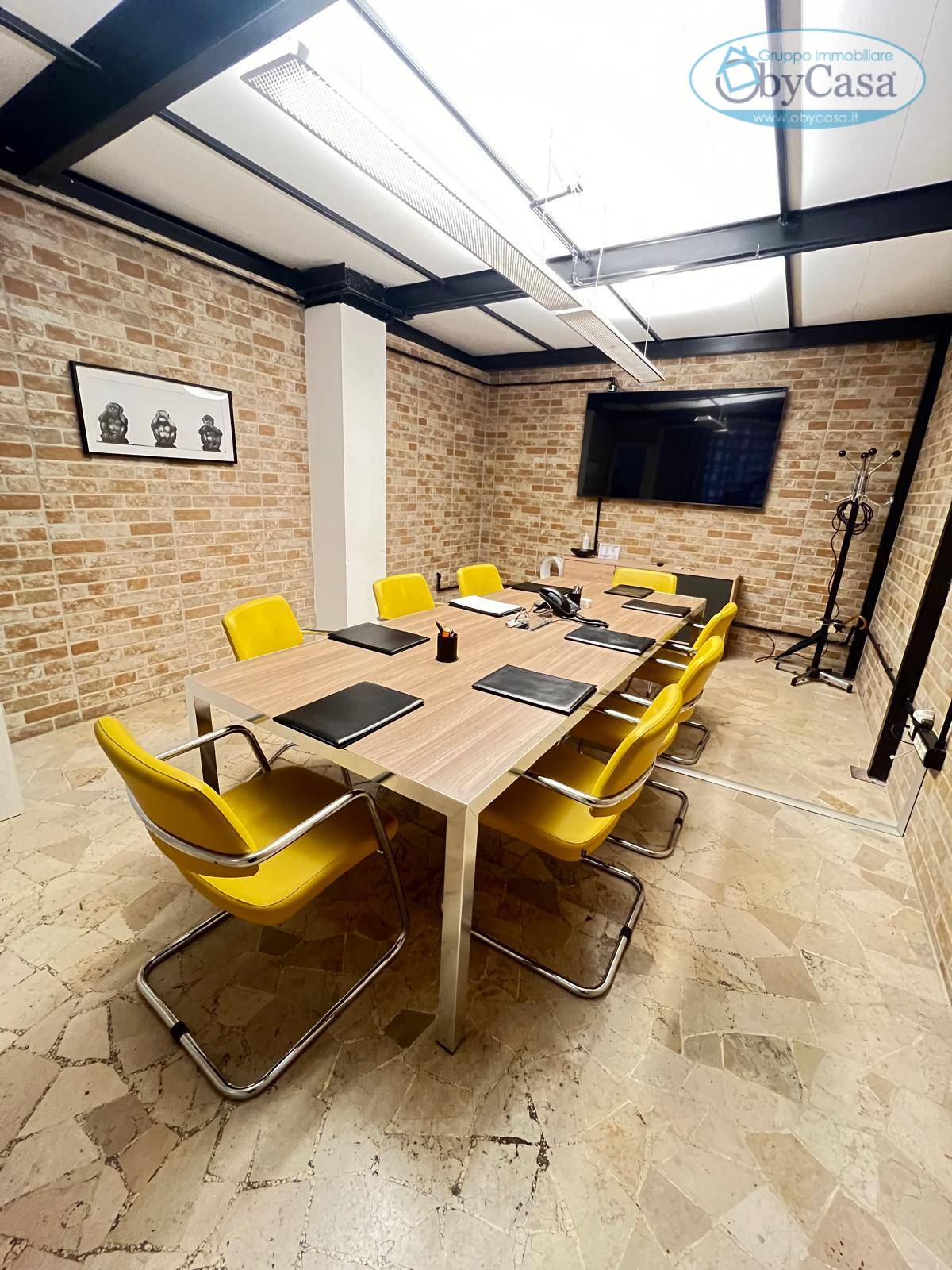 Locale commerciale in vendita a Roma, Monte Sacro