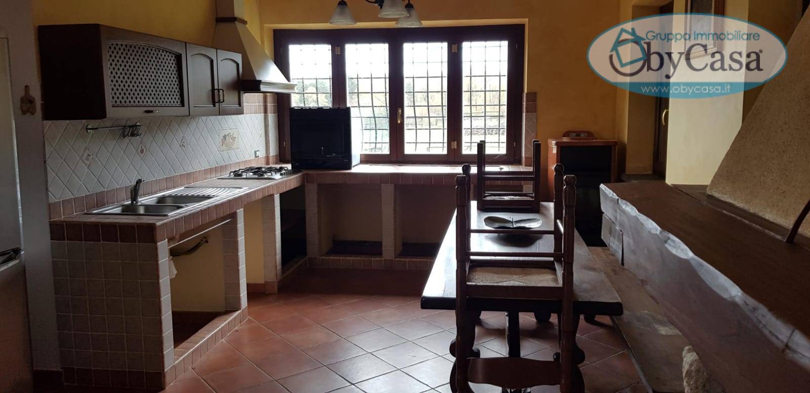 Casa di Campagna in vendita a Vejano