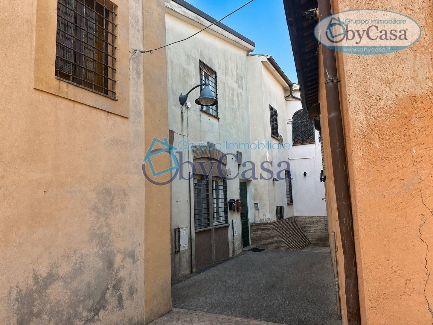 Palazzetto Cielo Terra in vendita a Cerveteri, Centro Storico