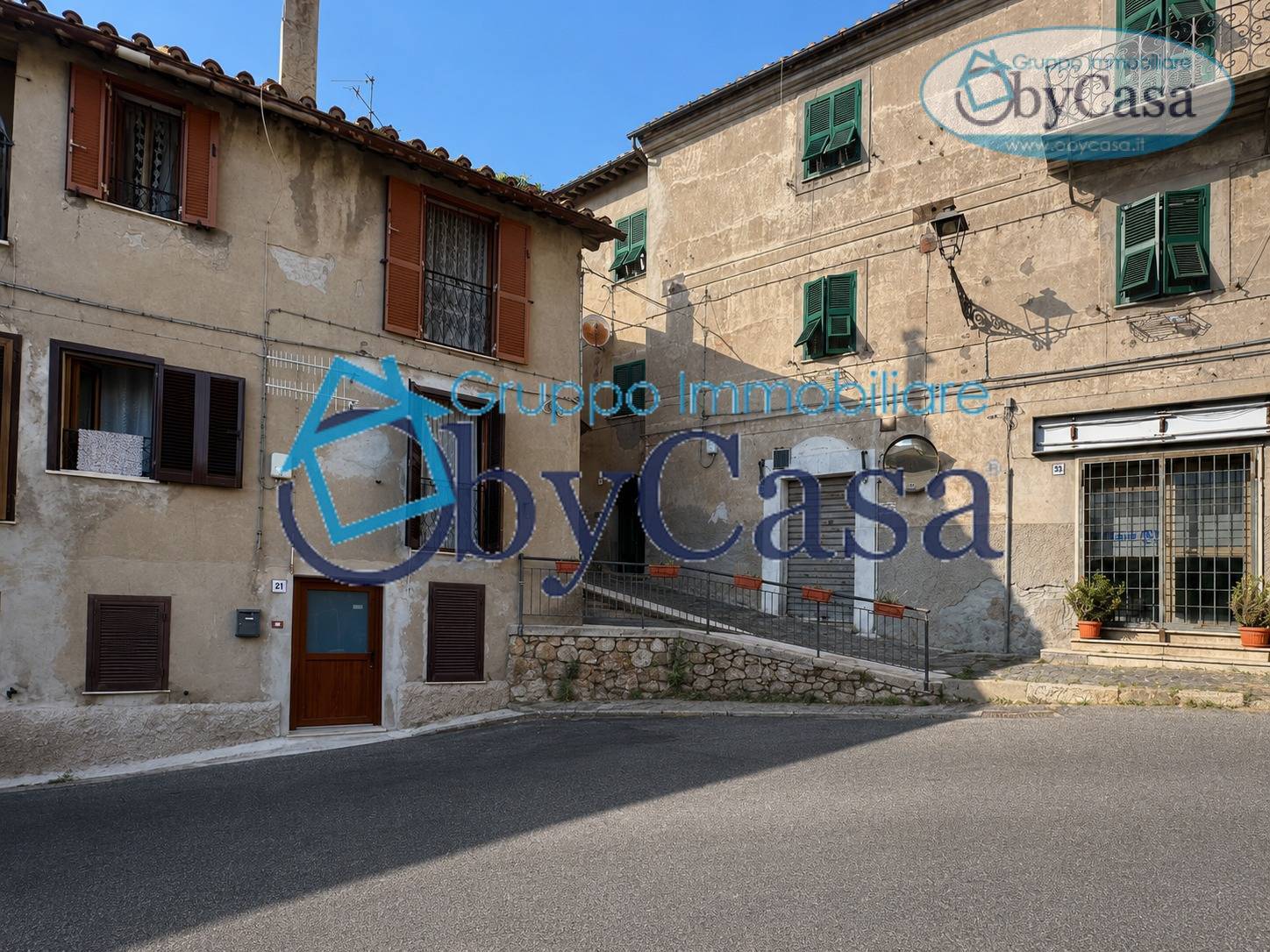 Appartamento 5 locali in vendita a Allumiere
