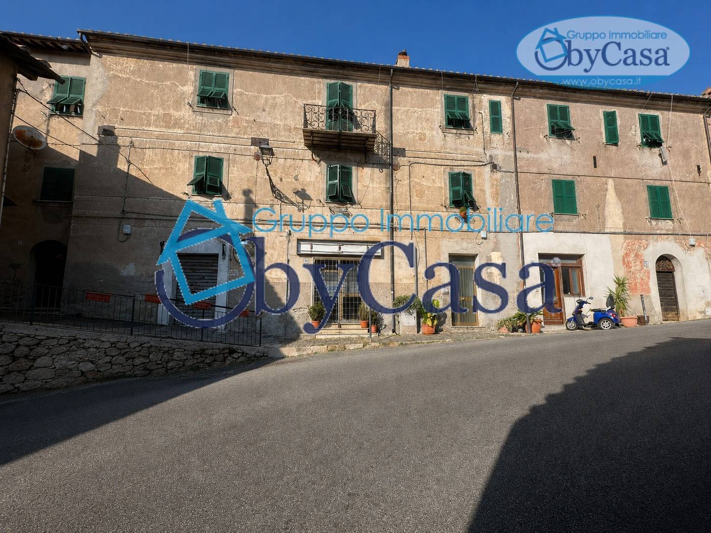 Appartamento 5 locali in vendita a Allumiere