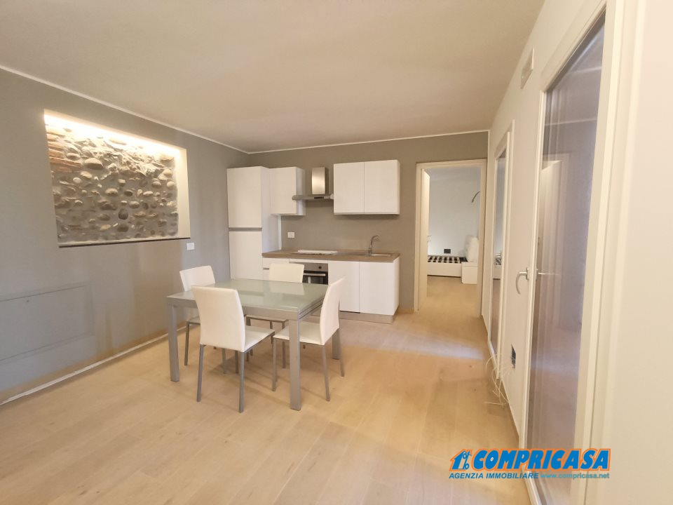 Bilocale vista lago, Bardolino calmasino