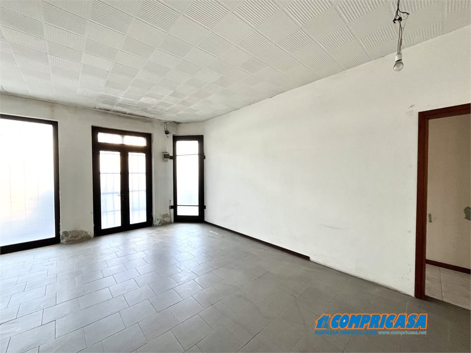 Casa indipendente in vendita, Borgo Veneto saletto