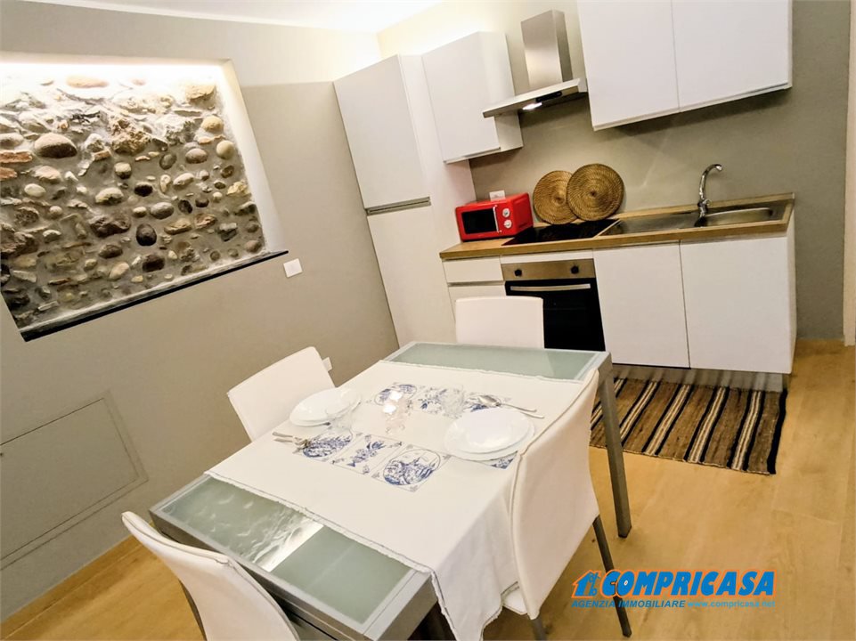 Bilocale vista lago, Bardolino calmasino