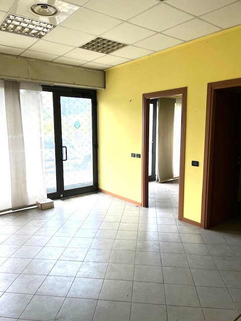 Ufficio in vendita a Paderno Dugnano