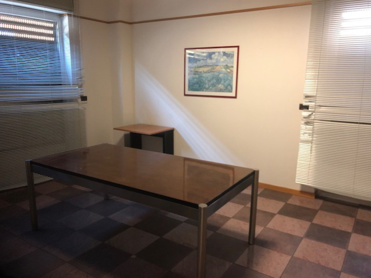 Negozio in affitto a Limbiate