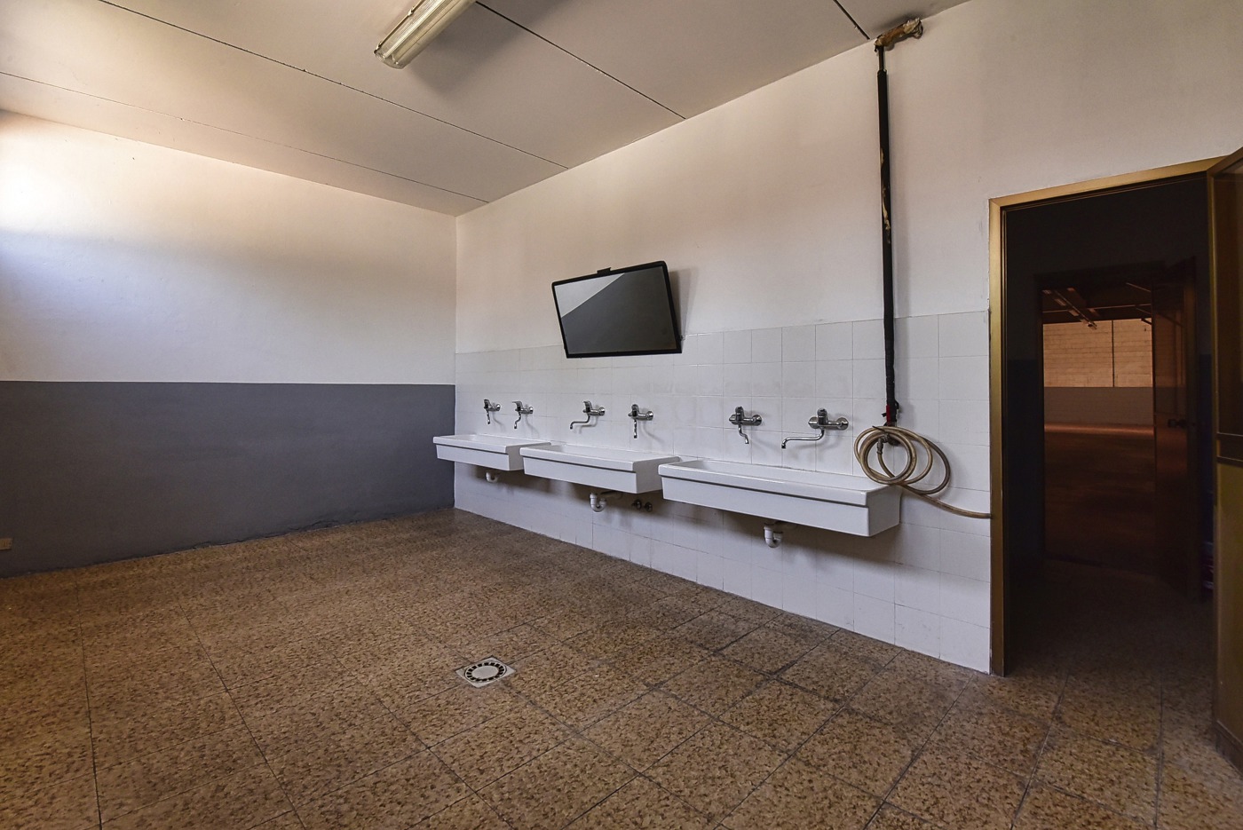 Capannone in vendita a Paderno Dugnano