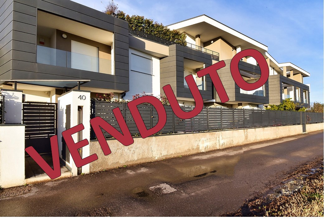 Bilocale con giardino a Uboldo