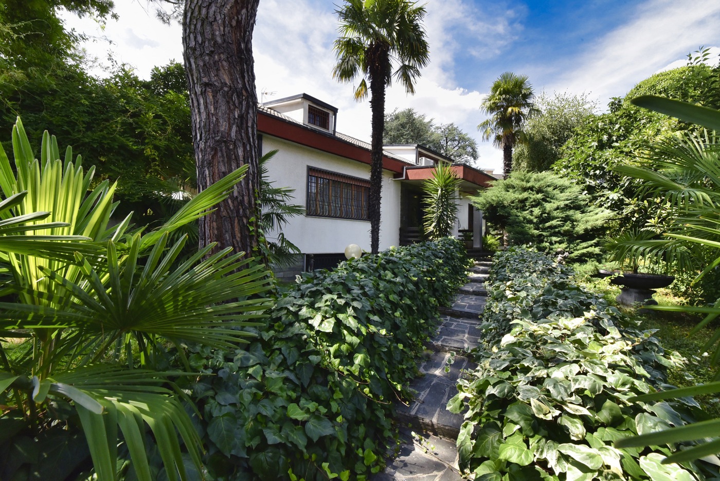 Villa in vendita a Paderno Dugnano