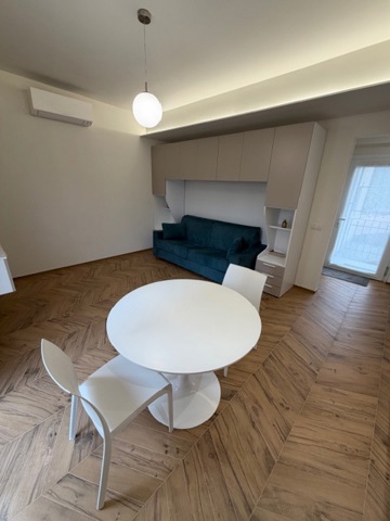 Monolocale arredato in affitto a Cusano Milanino