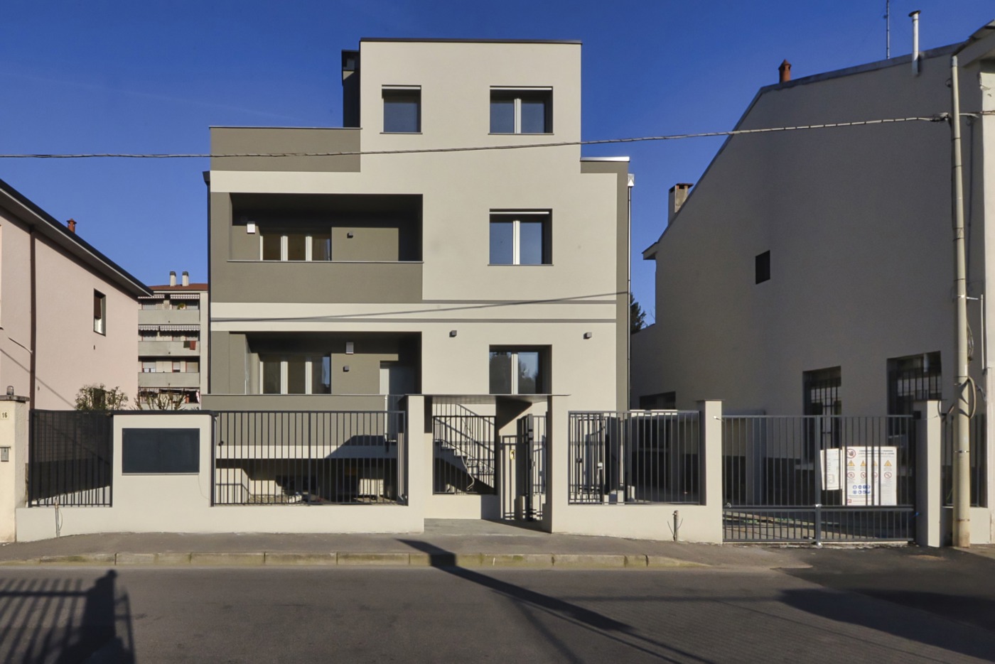 Trilocale con giardino a Paderno Dugnano