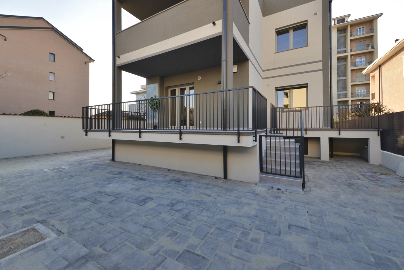 Trilocale con giardino a Paderno Dugnano