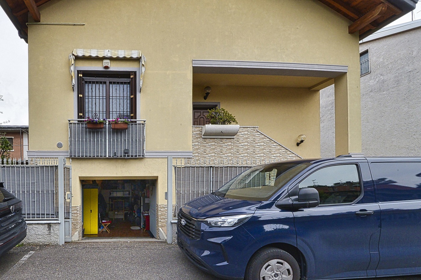 Villa Bifamiliare in vendita a Nova Milanese