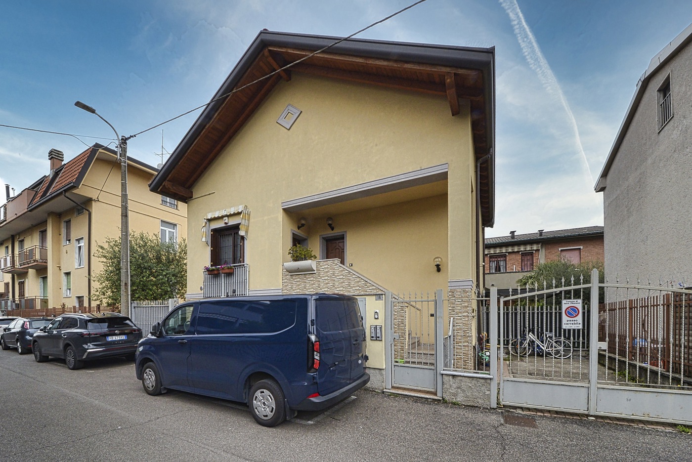 Villa Bifamiliare in vendita a Nova Milanese