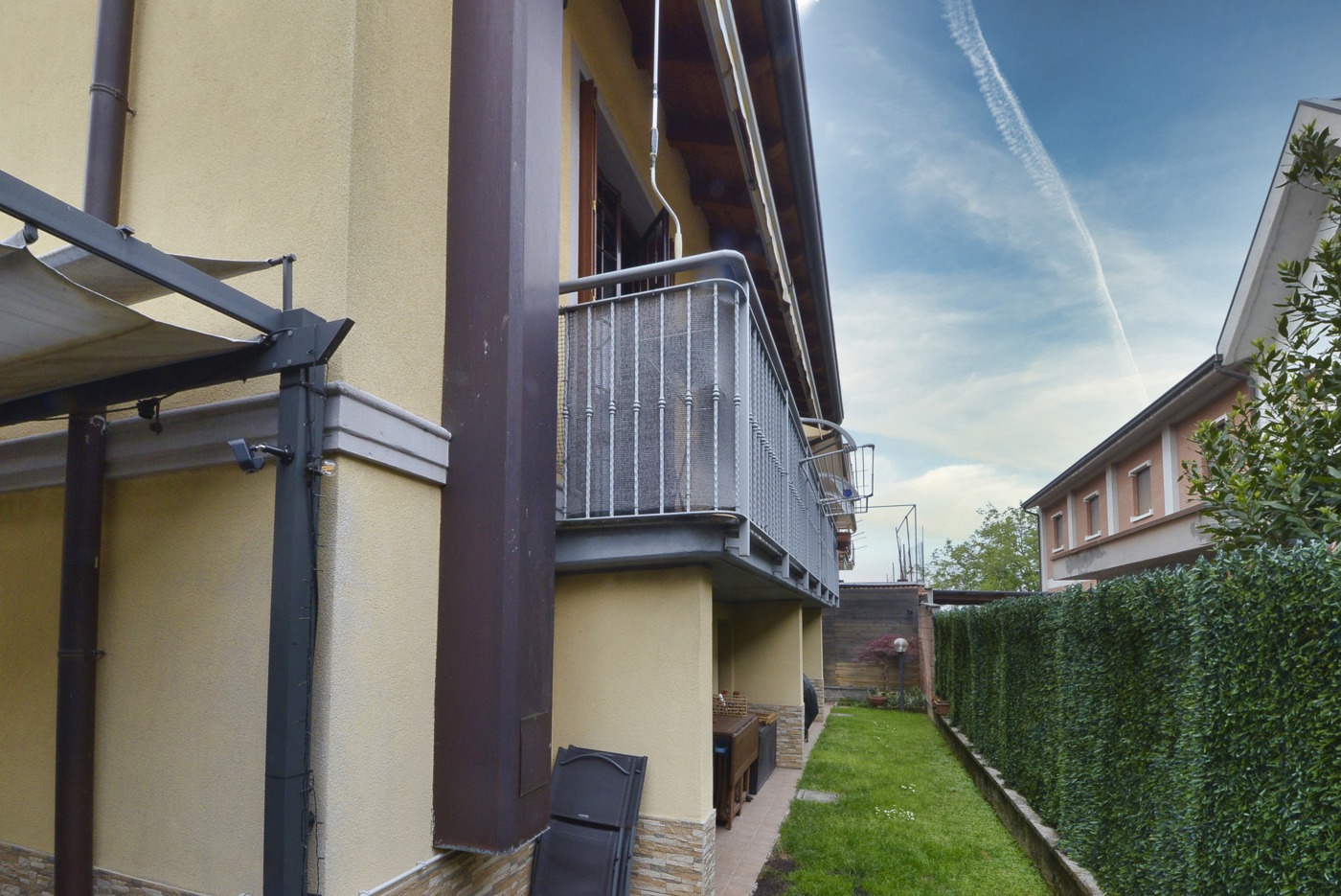Villa Bifamiliare in vendita a Nova Milanese