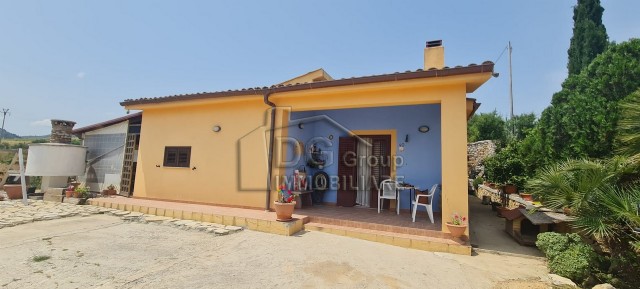 Villa in vendita a Castellammare del Golfo